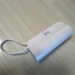 モバイルバッテリー　充電器　タイプCのみ