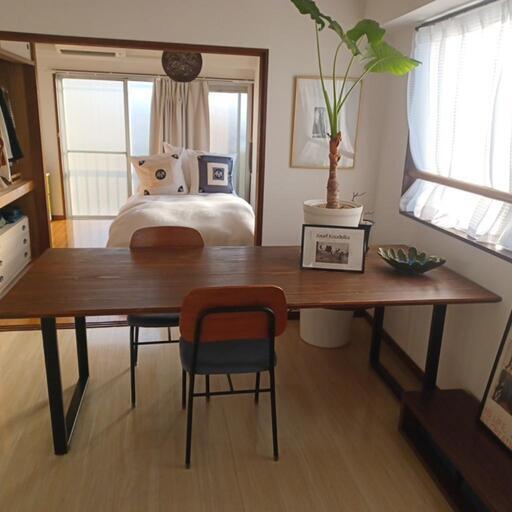 作業台　テーブル　カフェ