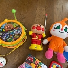アンパンマン　たいこ　携帯　ドキンちゃん　他　おもちゃ　セット　　絵本　の画像