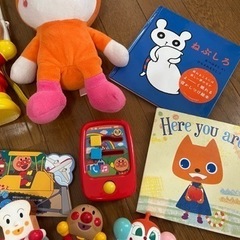 アンパンマン　たいこ　携帯　ドキンちゃん　他　おもちゃ　セット　　絵本　の画像