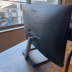 PHLIPS モニター 
24インチの画像