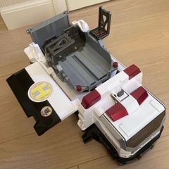 トミカ　DXブレイバートランスポーター
