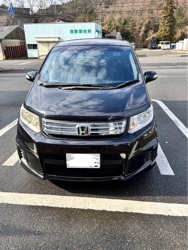 フリードスパイク　ハイブリッド