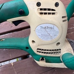 マキタ　バリカン　生垣　剪定の画像