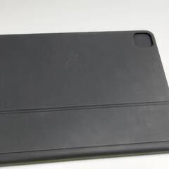 Apple iPad 11インチ Magic Keyboard A2261〈MXQT2J/A〉 (中古 Apple iPad 11インチ Magic Keyboard A2261〈MXQT2J/A〉 (中古