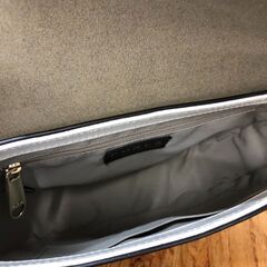【A311】フラップショルダーバッグ FURLA ホワイトの画像