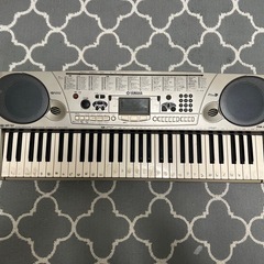 YAMAHA 電子ピアノPSR-J51　　　