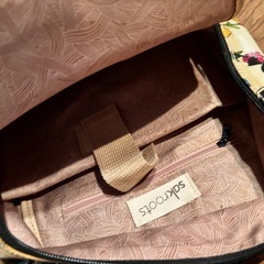 The Sak 鳥柄リュックの画像
