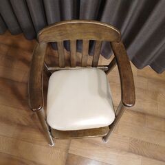 こども用いすの画像