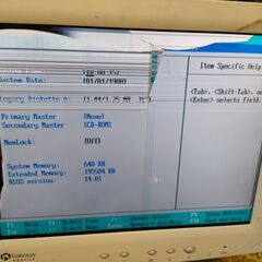 Compaq(Vista)、Gateway一体型(W98)、三菱モニタジャンクの画像