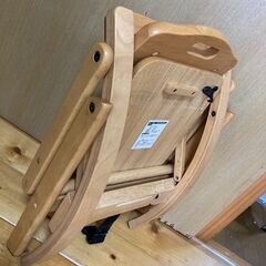アカチャンホンポ AKACHAN365 ベビーチェア 木製折りたたみ ローチェア 子供椅子　椅子の画像