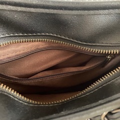 最終値下げ　小物バック 金色チェーンの画像