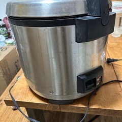 炊飯器