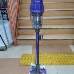 dyson SV18 FF コードレスサイクロン式クリーナー 掃除機 Digital Slim Fluffy ② 中古品