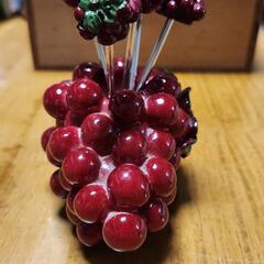 葡萄のモチーフのフルーツピックの画像
