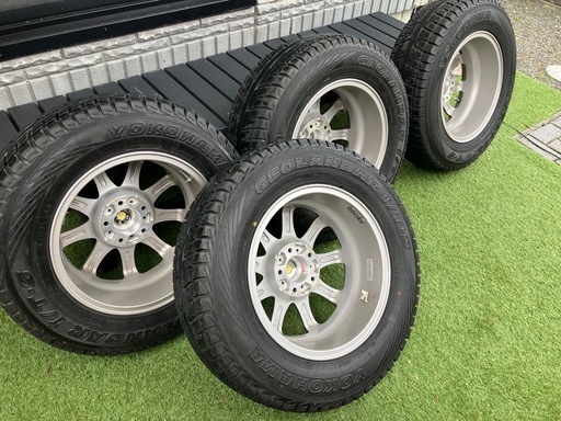 デリカD:5  エクストレイルなどに　215/70R16  ヨコハマ ジオランダー　スタッドレスタイヤ I／T - S