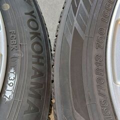 冬13インチ 軽自動車 155/70R13 エブリィ【富山】エブリイ エブリー ミラ イース プレオ バモス 155/70/13 中古４本 13インチ 冬用 スタッドレスタイヤの画像