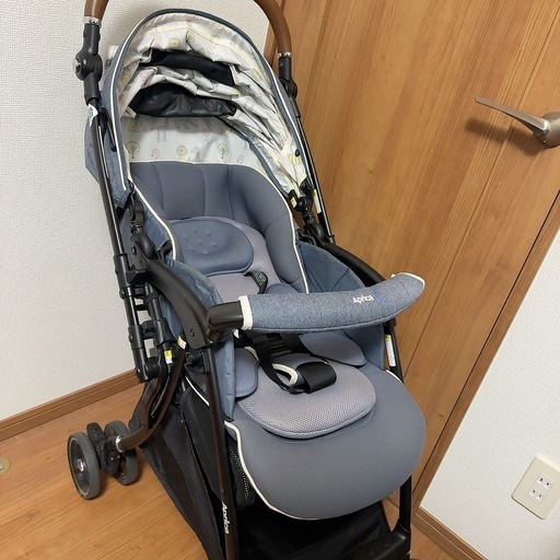 美品 アップリカ　ラクーナビッテクッション