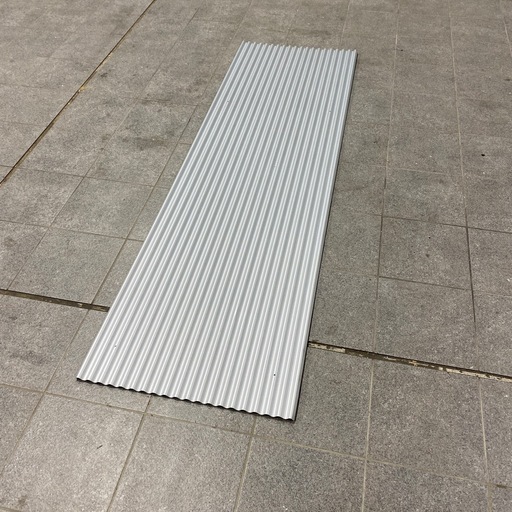 ☆早期引き取り希望 トタン 波板 20枚(10尺16枚•7尺4枚)