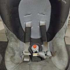 combiコンビ　ゼウスターンS　チャイルドシートの画像