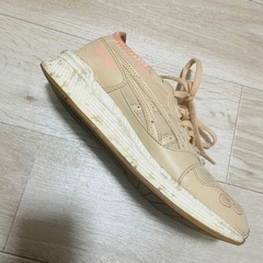 asics ピンク スニーカー 25cmの画像