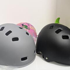 サイクルヘルメット　4点　黒　灰　ピンク　緑の画像
