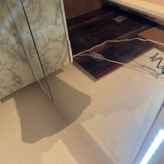 【お話中】収納たっぷり 大理石の画像