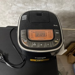 ハイセンス　冷蔵庫 炊飯器セットの画像