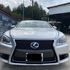 レクサス LS600h Fスポーツの画像
