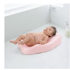 リッチェル ひんやりしないおふろマットR 新生児~6カ月頃の画像