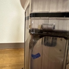 スティック掃除機 [サイクロン式 /コード式] 訳ありの画像