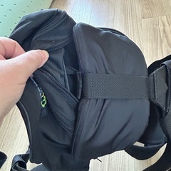 補助付きの抱っこ紐の画像