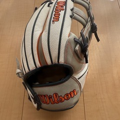 ウィルソン 軟式用グローブ
