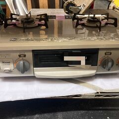 ☆中古￥7,800！Rinnai　2口ガスコンロ　家電　KGM33NBER型　2018年製　【BA064】