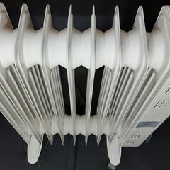 美品◆オイルヒーター◆近隣格安配達　DT-OH1211　引取歓迎　スーパーオイルヒーターの画像