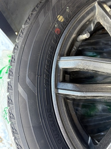 175/65R15 スタッドレスタイヤ　ヨコハマ　