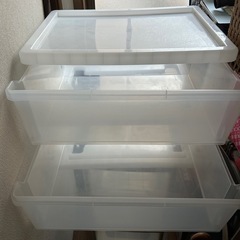 2段収納引き出し。美品。プラスチック製軽いです。サイズ約高さ42㌢幅53㌢奥行39㌢の画像
