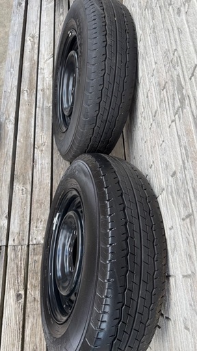 新車外し 2022年製 DUNLOP SP175N 195/80R15 107/105N LT 15インチ 夏タイヤ 4本 ハイエース キャラバン等　(JR308)クレジットカード QRコード決済可能 ハイエース 200系 純正 15インチ 2022年製 新車外し ダンロップ SP175N