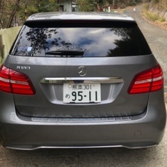車検取立てのベンツです。の画像