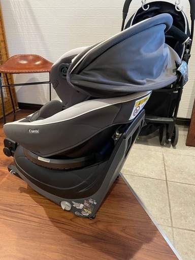 コンビ ISOFIX固定 ホワイトレーベル チャイルドシート クルムーヴ スマート ISOFIX エッグショック JK-550 グレー