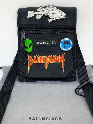 BALENCIAGA バレンシアガ EXPLORER ストラップ付ポーチ 655982 メタルロゴワッペン ショルダーバッグ ブラック