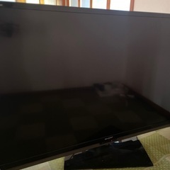 液晶テレビ