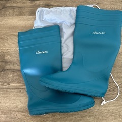 新品未使用！くるくるたためるレインシューズ