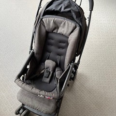 Jole Sma Baggi ベビーカーの画像