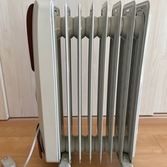 デロンギオイルファンヒーターの画像