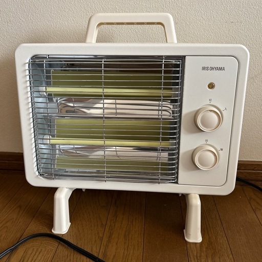 アイリスオーヤマ 電気ストーブ 遠赤外線 コンパクト 2段階調節 IEHD-800 アイボリー