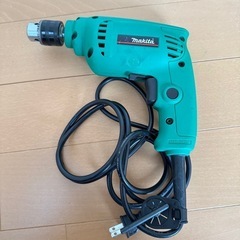 マキタ　電動ドリルドライバー（本体のみ）