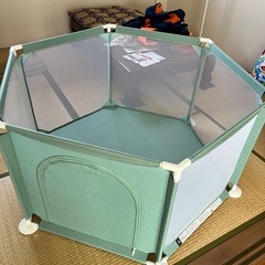ベビーサークル