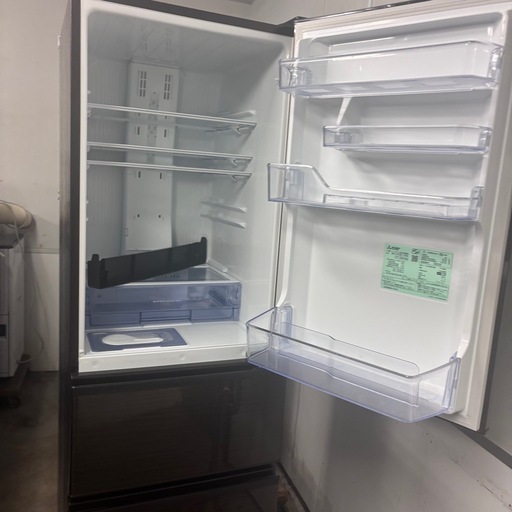 三菱 冷蔵庫 MR-CX30BKF-BR 2021年製 300L 右開き 冷蔵庫 三菱 MR-CX30BKF-BR 2021年製 三菱 冷蔵庫 MR-CX30BKF-BR 2021年製