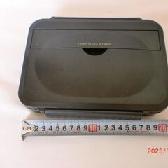 やや大きめの弁当箱(未使用品)の画像